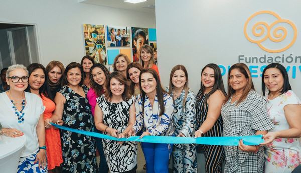 fundacion oir es vivir inaugurando nuevas oficinas